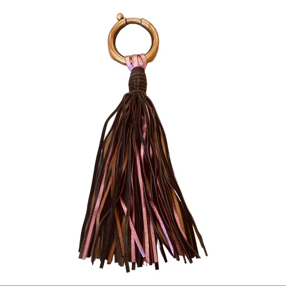 VTG Vivia fringe keyring (NWOT!) - Picture 1 of 4